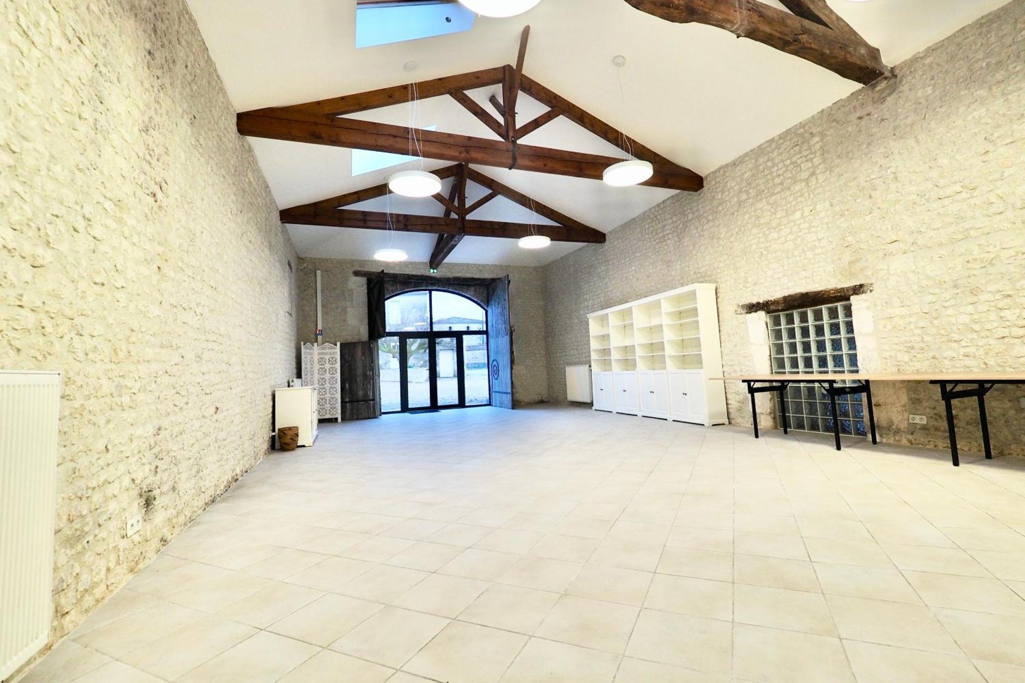Logis Du Paradis Criteuil-la-Magdeleine Exterior photo